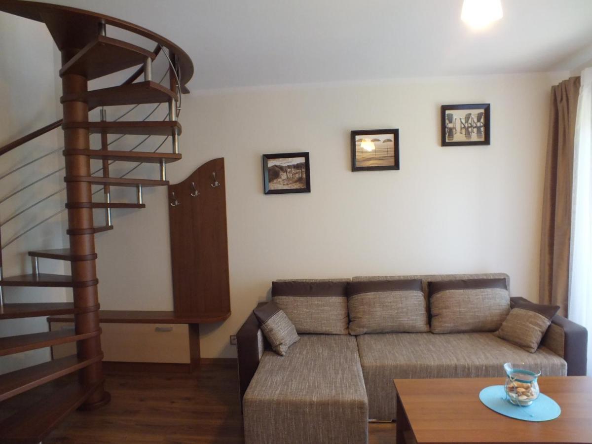 Willa Laura Rowy - Apartamenty Nad Morzem Exterior foto